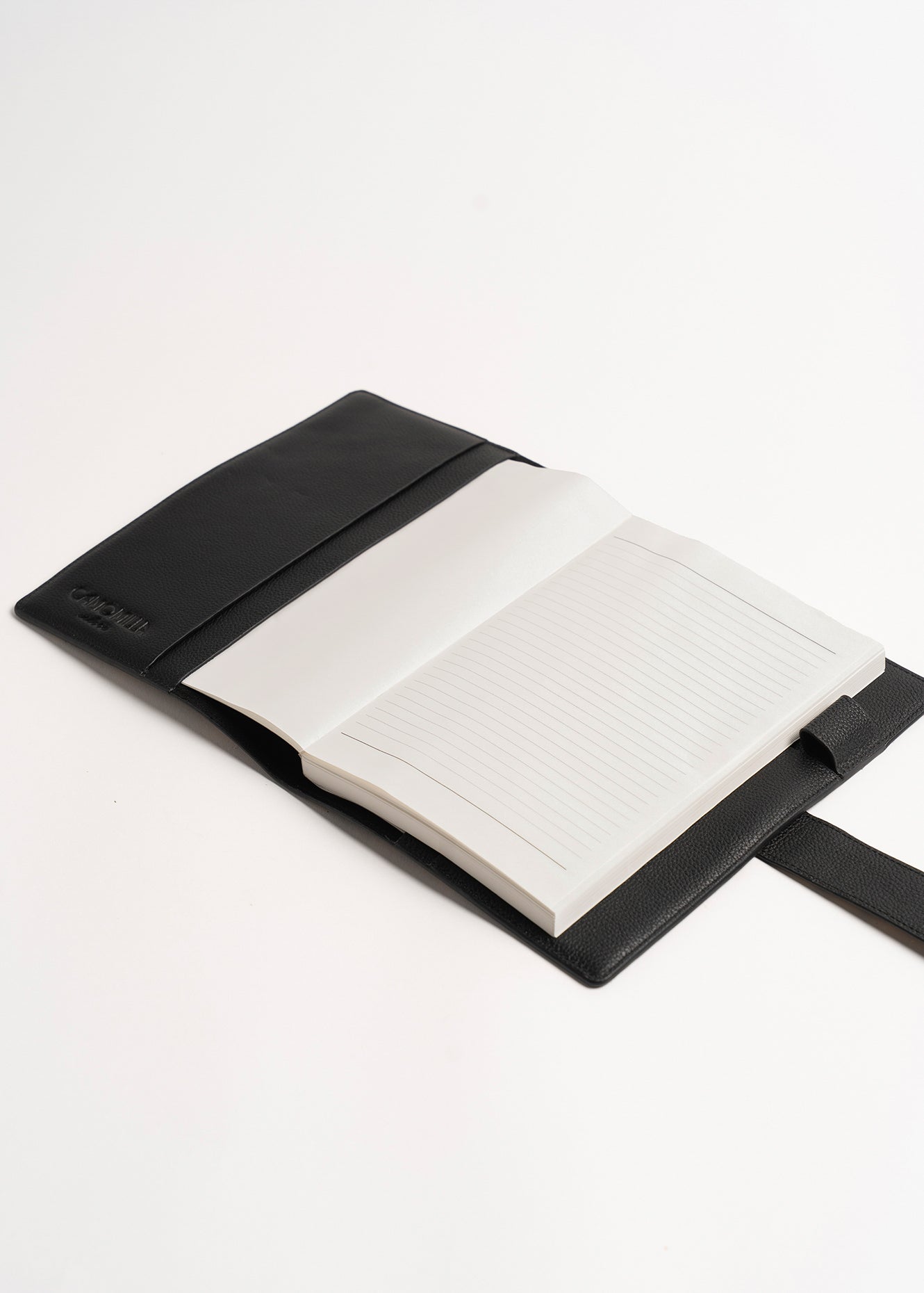 Cover Camelia in vero cavallino