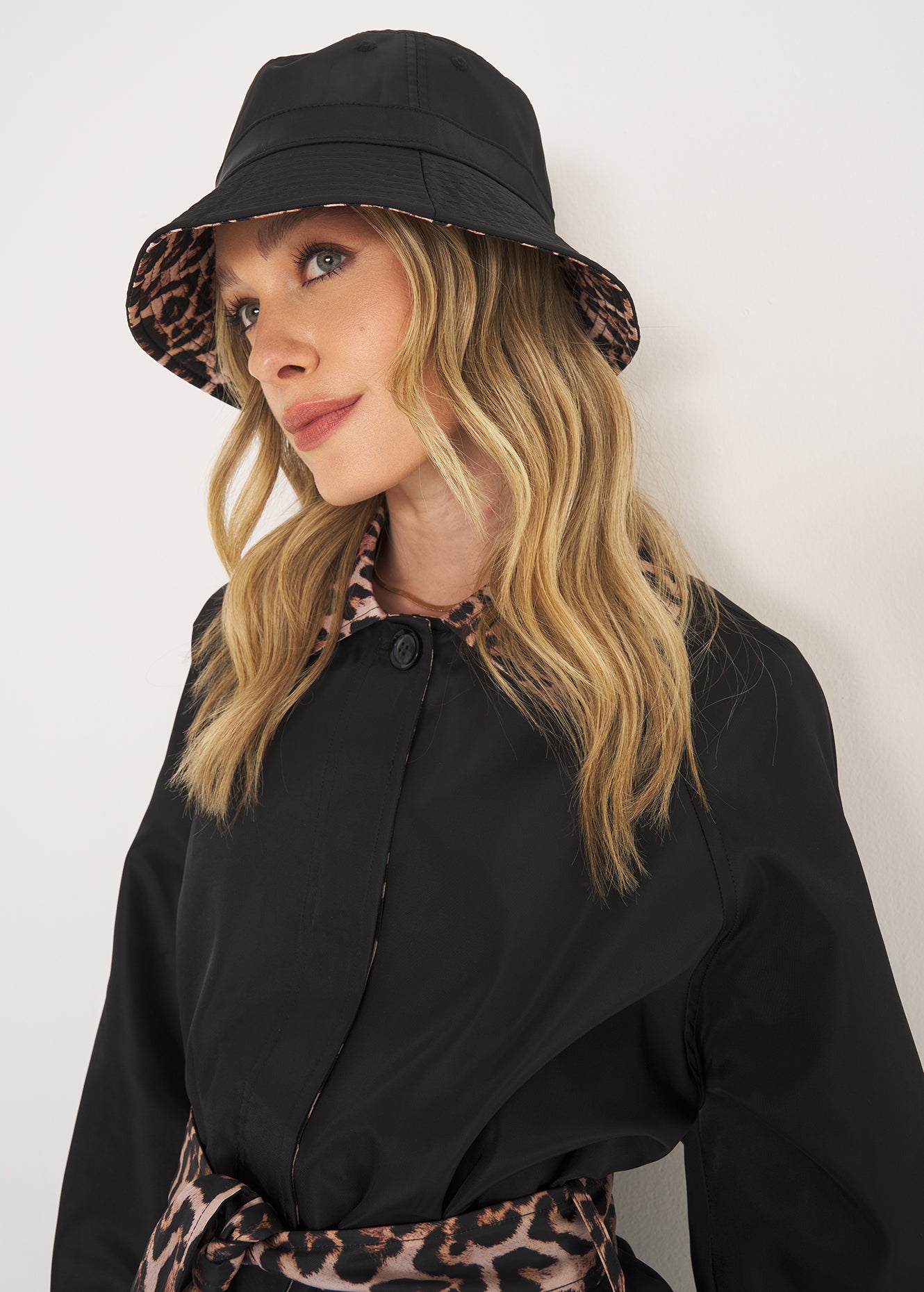 HATS - CRIS - Black